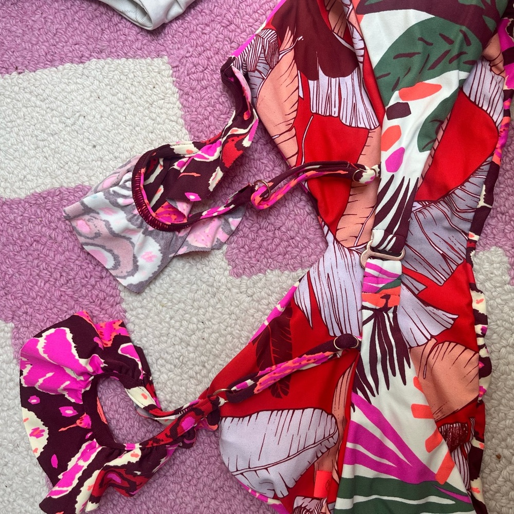 MAAJI SET- never worn!
